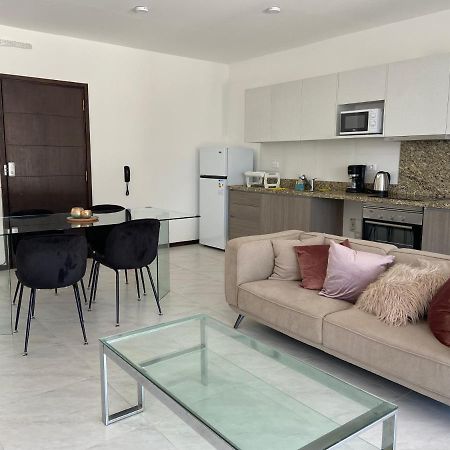 Hermoso Departamento Con Piscina Y Estacionamiento Асунсьйон Екстер'єр фото