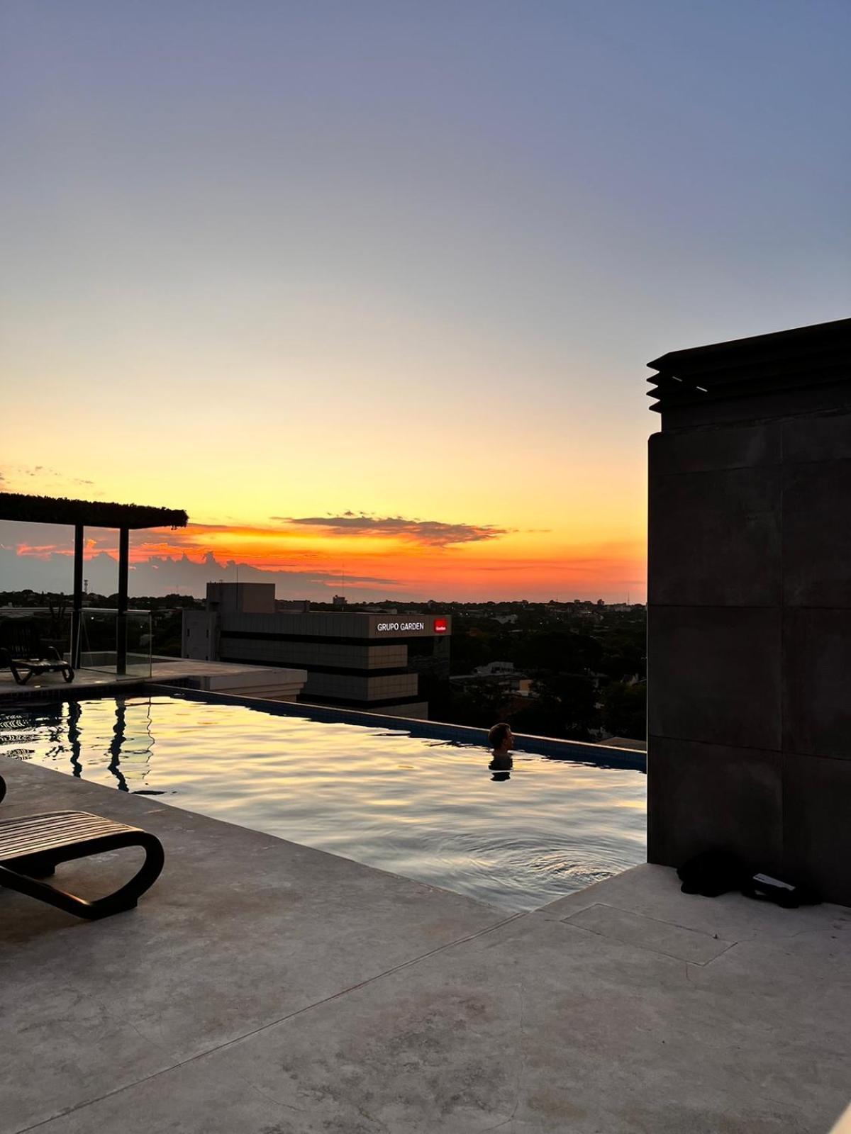 Hermoso Departamento Con Piscina Y Estacionamiento Асунсьйон Екстер'єр фото